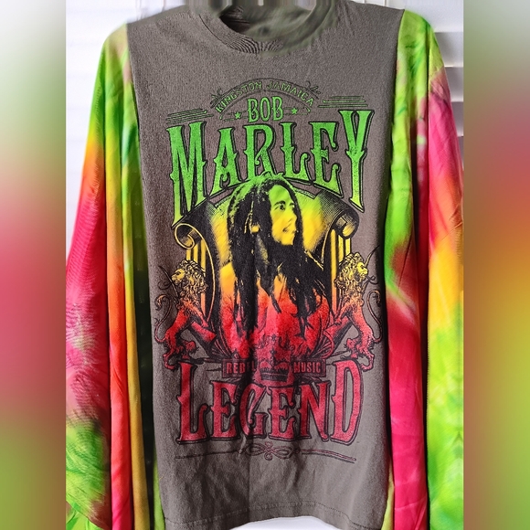 Upcycled Bob Marley Graphic Tshirt Poncho Top - Picture 4 of 7